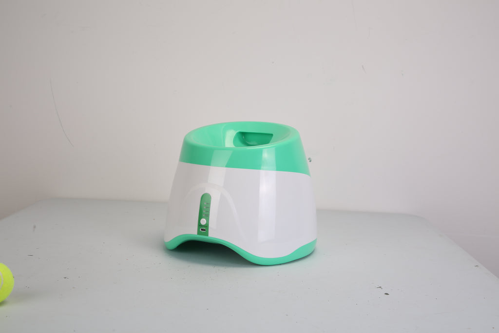 Automatic dog ball launcher package contents